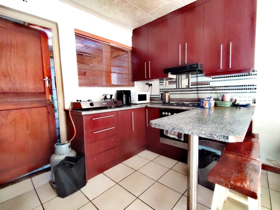 2 Bedroom Property for Sale in Silversands Western Cape